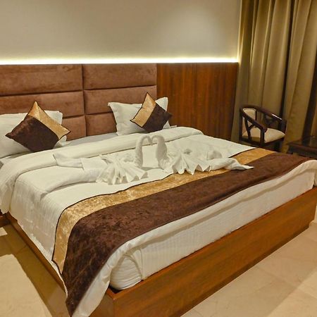 Md Farms And Resorts มถุรา ภายนอก รูปภาพ