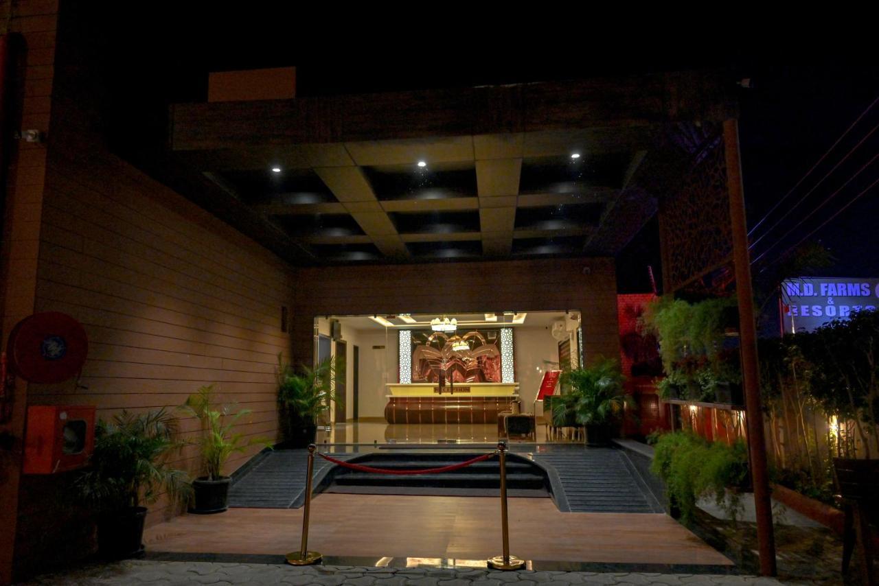Md Farms And Resorts มถุรา ภายนอก รูปภาพ