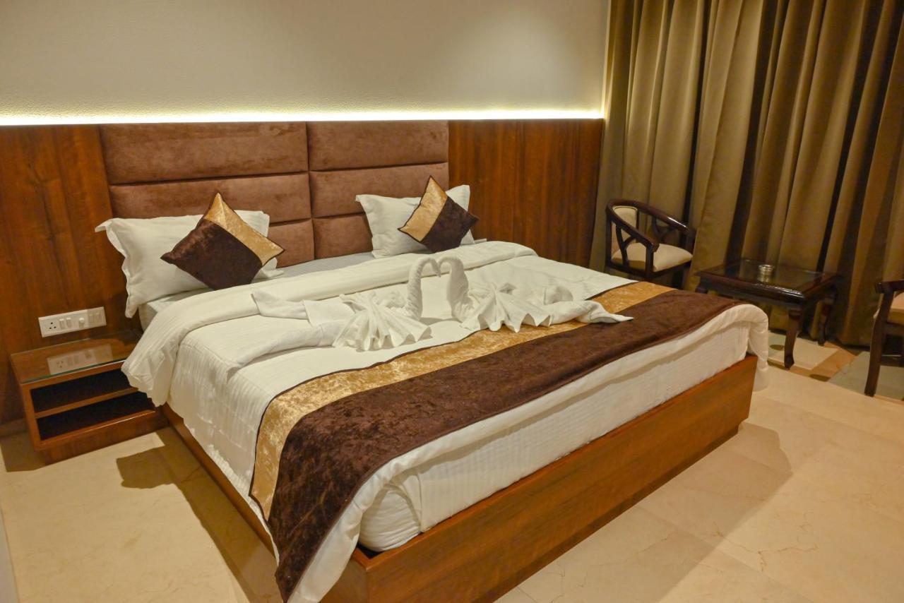 Md Farms And Resorts มถุรา ภายนอก รูปภาพ